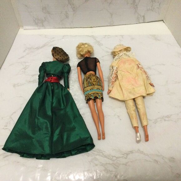 Mattel Barbie Classique Dolls And Holiday Vintage Lot Of 3 READ - Picture 6 of 11